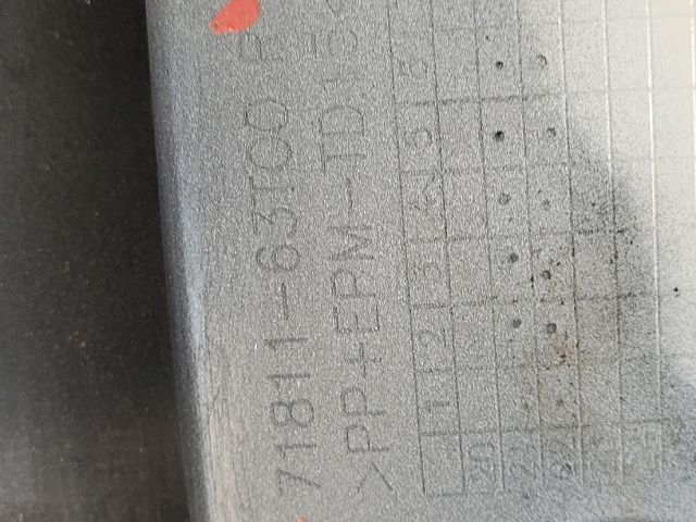 bontott SUZUKI S-CROSS Hátsó Lökhárító (Részeivel)