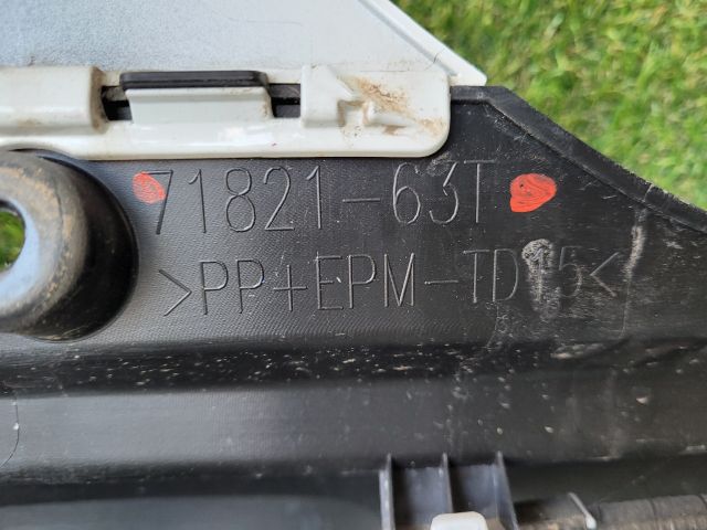 bontott SUZUKI S-CROSS Hátsó Lökhárító (Részeivel)