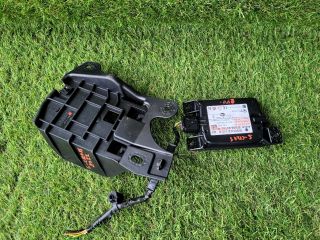 bontott SUZUKI S-CROSS Holttérérzékelő