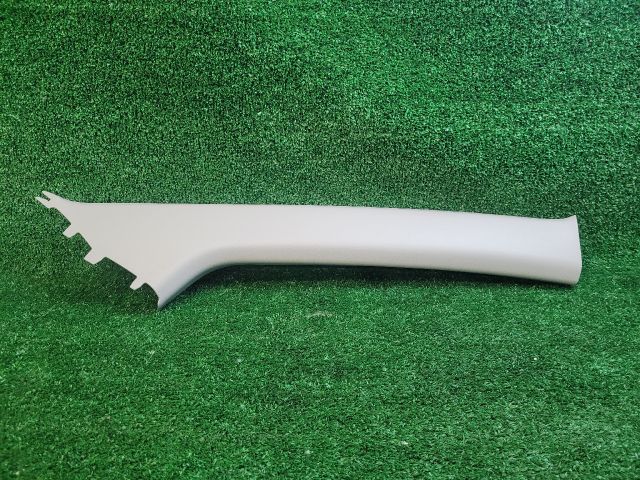 bontott SUZUKI S-CROSS Jobb A Oszlop Burkolat