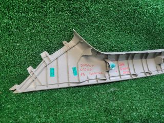 bontott SUZUKI S-CROSS Jobb A Oszlop Burkolat