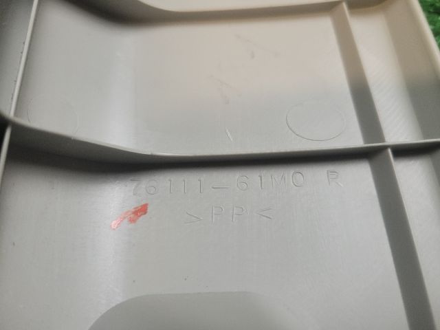 bontott SUZUKI S-CROSS Jobb A Oszlop Burkolat