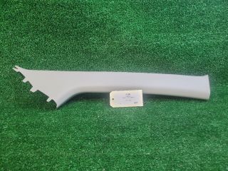 bontott SUZUKI S-CROSS Jobb A Oszlop Burkolat