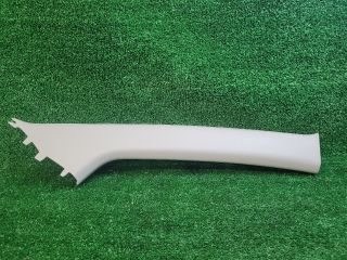 bontott SUZUKI S-CROSS Jobb A Oszlop Burkolat