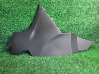 bontott SUZUKI S-CROSS Jobb Alsó Műszerfal Burkolat