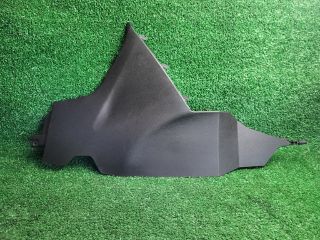 bontott SUZUKI S-CROSS Jobb Alsó Műszerfal Burkolat