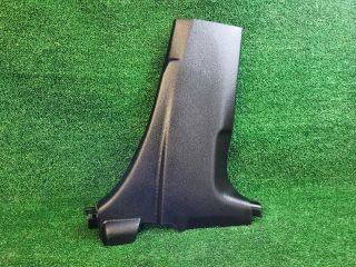 bontott SUZUKI S-CROSS Jobb B Oszlop Burkolat