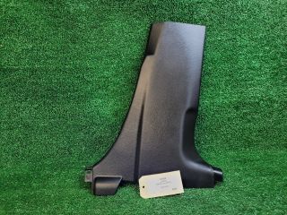 bontott SUZUKI S-CROSS Jobb B Oszlop Burkolat