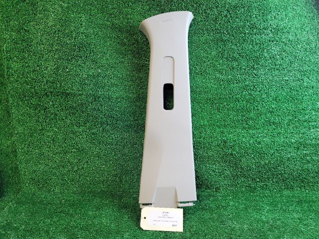 bontott SUZUKI S-CROSS Jobb B Oszlop Burkolat