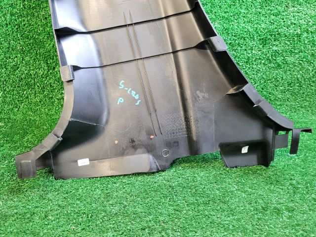 bontott SUZUKI S-CROSS Jobb B Oszlop Burkolat