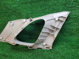 bontott SUZUKI S-CROSS Jobb C Oszlop Burkolat