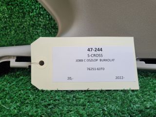 bontott SUZUKI S-CROSS Jobb C Oszlop Burkolat