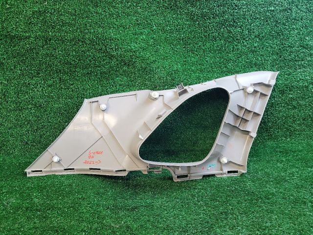 bontott SUZUKI S-CROSS Jobb C Oszlop Burkolat