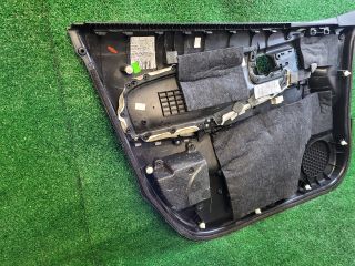 bontott SUZUKI S-CROSS Jobb első Ajtó Kárpit