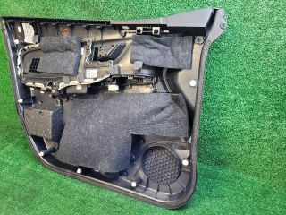 bontott SUZUKI S-CROSS Jobb első Ajtó Kárpit