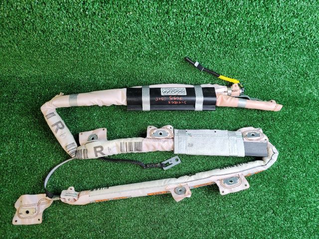 bontott SUZUKI S-CROSS Jobb első Függöny Légzsák