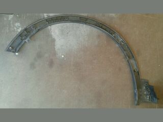 bontott SUZUKI S-CROSS Jobb első Sárvédő Szélesítő