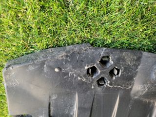 bontott SUZUKI S-CROSS Jobb Fenéklemez