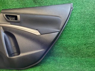 bontott SUZUKI S-CROSS Jobb hátsó Ajtó Kárpit