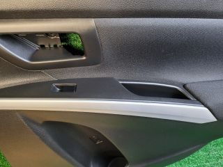 bontott SUZUKI S-CROSS Jobb hátsó Ajtó Kárpit