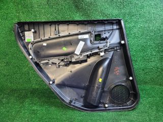 bontott SUZUKI S-CROSS Jobb hátsó Ajtó Kárpit