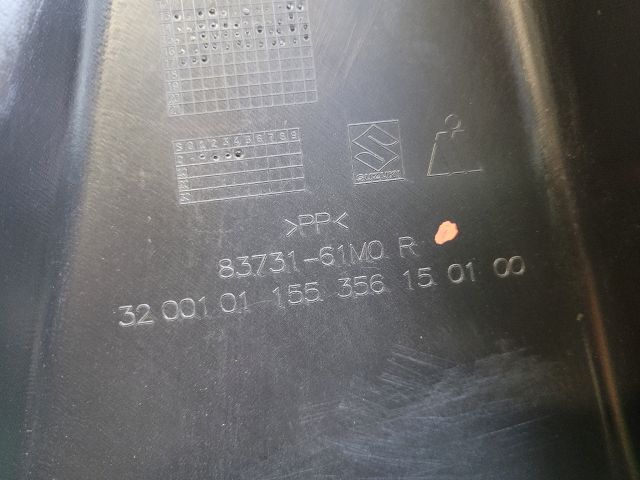 bontott SUZUKI S-CROSS Jobb hátsó Ajtó Kárpit