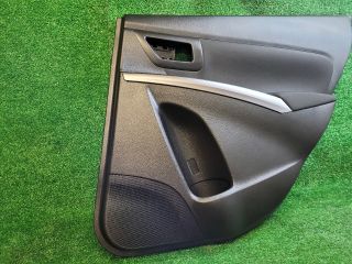 bontott SUZUKI S-CROSS Jobb hátsó Ajtó Kárpit