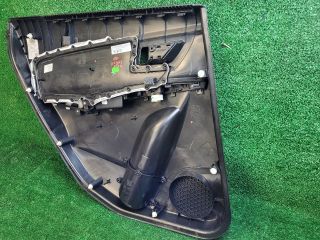 bontott SUZUKI S-CROSS Jobb hátsó Ajtó Kárpit