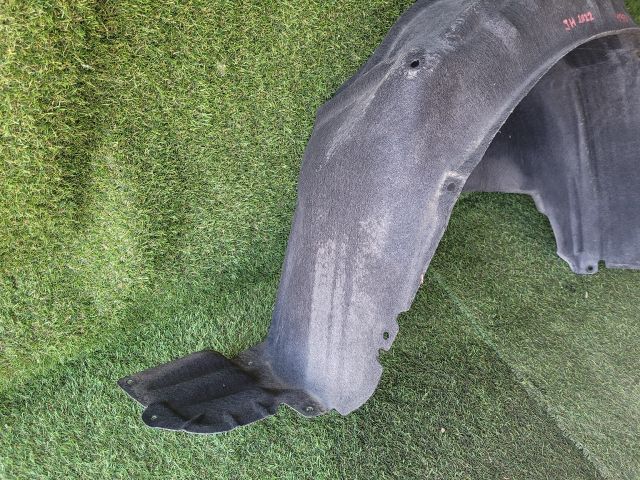 bontott SUZUKI S-CROSS Jobb hátsó Dobbetét (Kerékjárati, Műanyag)