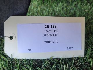 bontott SUZUKI S-CROSS Jobb hátsó Dobbetét (Kerékjárati, Műanyag)