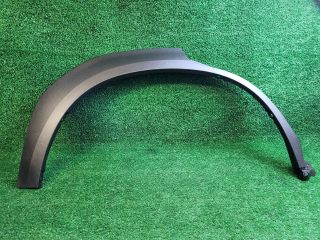 bontott SUZUKI S-CROSS Jobb hátsó Sárvédő Szélesítő