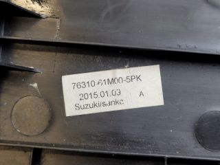 bontott SUZUKI S-CROSS Jobb hátsó Tároló Rekesz Fedél