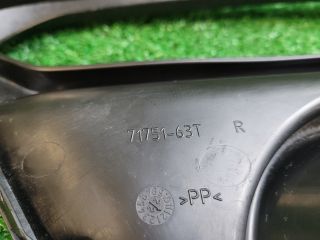 bontott SUZUKI S-CROSS Jobb Ködfényszóró