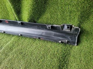 bontott SUZUKI S-CROSS Jobb Küszöb Légterelő