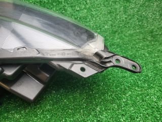 bontott SUZUKI S-CROSS Jobb Ledes Fényszóró