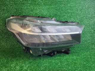 bontott SUZUKI S-CROSS Jobb Ledes Fényszóró