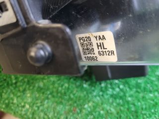 bontott SUZUKI S-CROSS Jobb Ledes Fényszóró