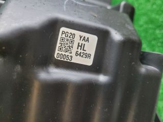 bontott SUZUKI S-CROSS Jobb Ledes Fényszóró