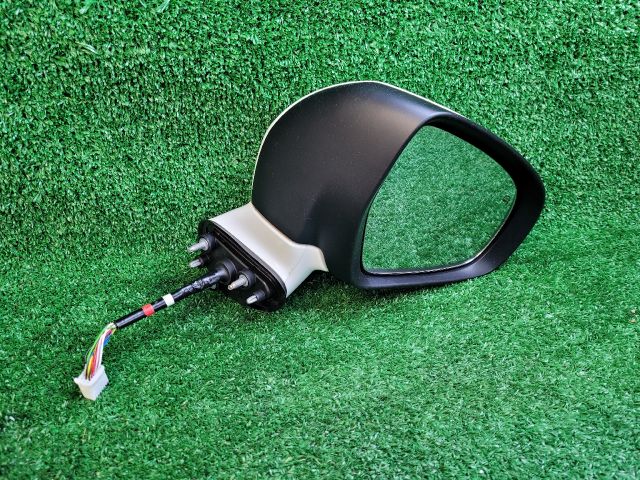 bontott SUZUKI S-CROSS Jobb Visszapillantó Tükör (Elektromos)