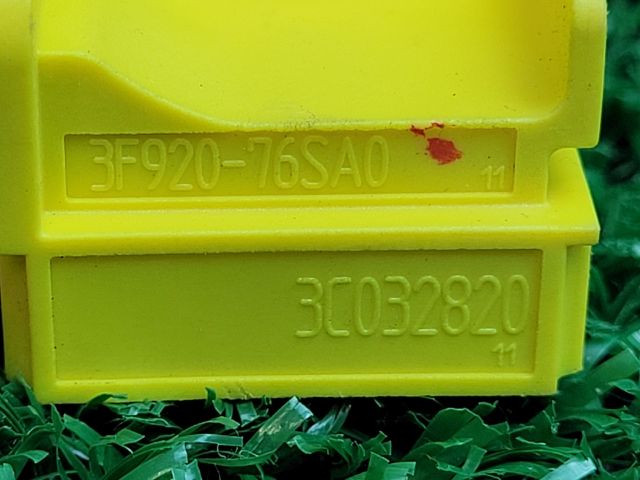 bontott SUZUKI S-CROSS Légzsák Indító Modul Oldallégzsák