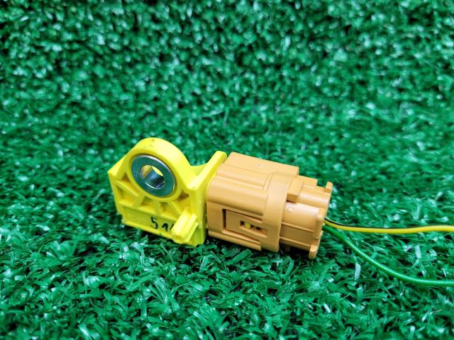 bontott SUZUKI S-CROSS Légzsák Indító Modul Oldallégzsák