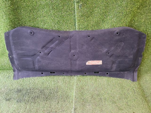 bontott SUZUKI S-CROSS Motorháztető Szigetelés