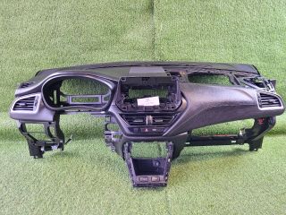 bontott SUZUKI S-CROSS Műszerfal Héj