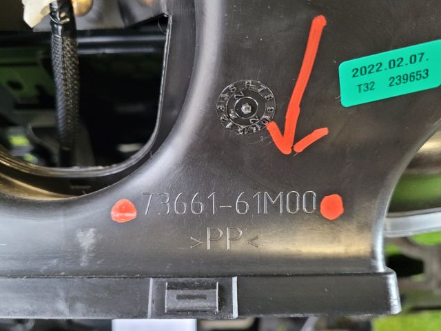 bontott SUZUKI S-CROSS Műszerfal Héj