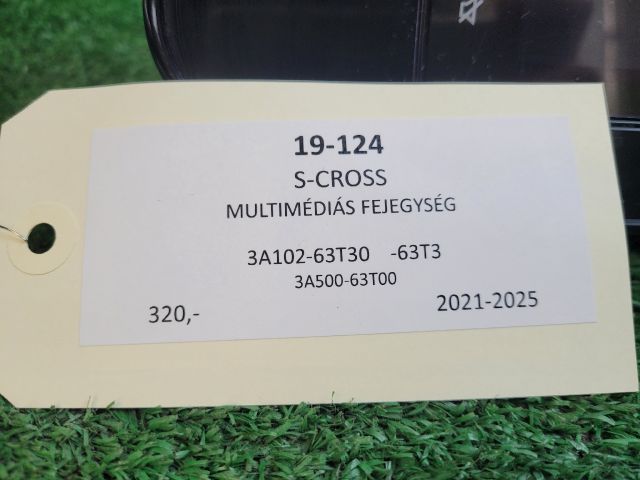 bontott SUZUKI S-CROSS Navigációs Fejegység