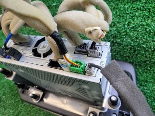 bontott SUZUKI S-CROSS Navigációs Fejegység