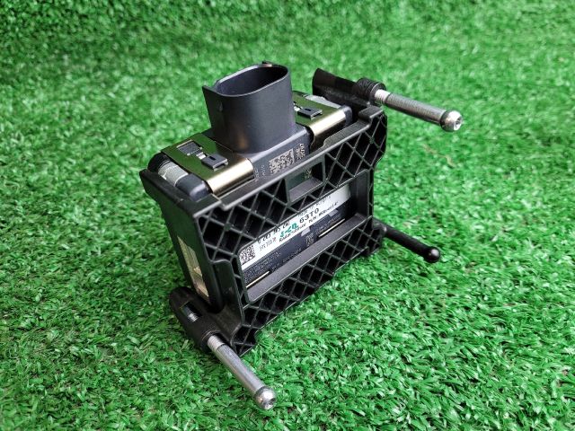 bontott SUZUKI S-CROSS Távolságtartó Szenzor