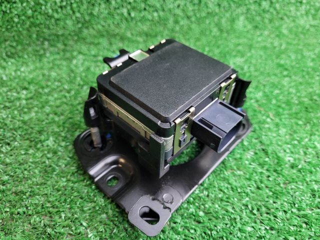 bontott SUZUKI S-CROSS Távolságtartó Szenzor