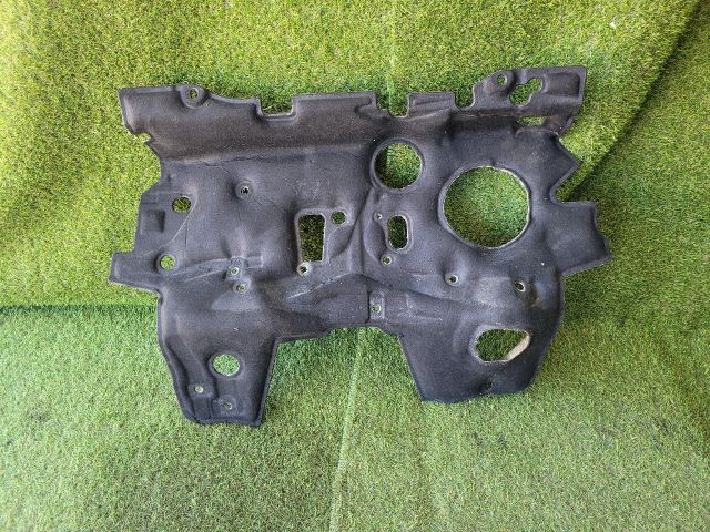 bontott SUZUKI S-CROSS Tűzfal Kárpit