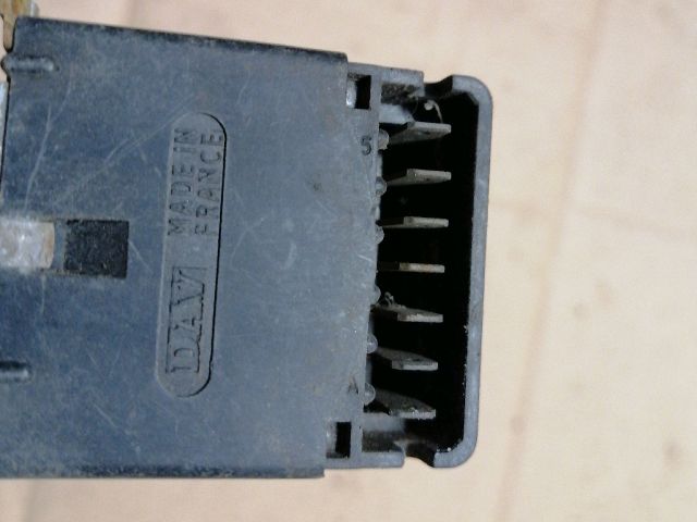 bontott SUZUKI SAMURAI Jobb Kormánykapcsoló Ablaktörlő